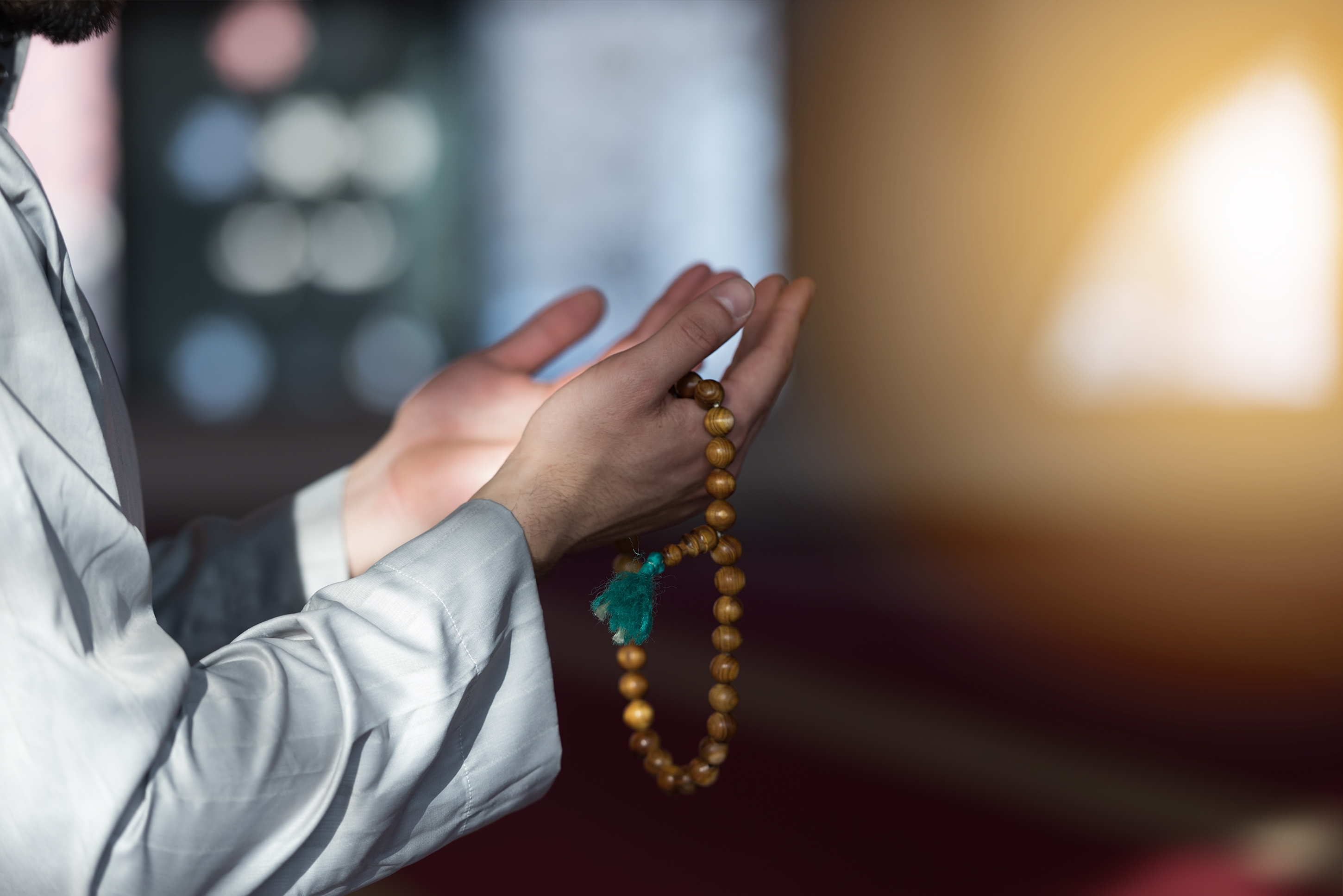 يرى أحمد عبد الرحمن الإمام أن على كل مسلم أن يبذل قصارى جهده من أجل الحفاظ على قيم وأخلاقيات الصيام بعد انتهاء الشهر الفضيل.