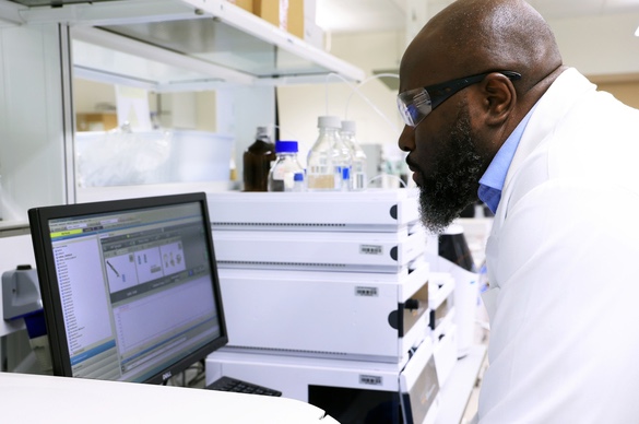 Dr. Ogunbiyi received the honor for his contributions to the field and for demonstrating leadership in advancing research.