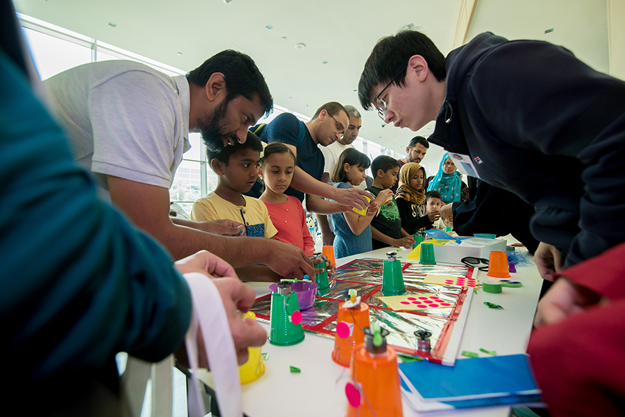 معهد قطر لبحوث الحوسبة يستضيف معرض ركن الابتكار للأطفال