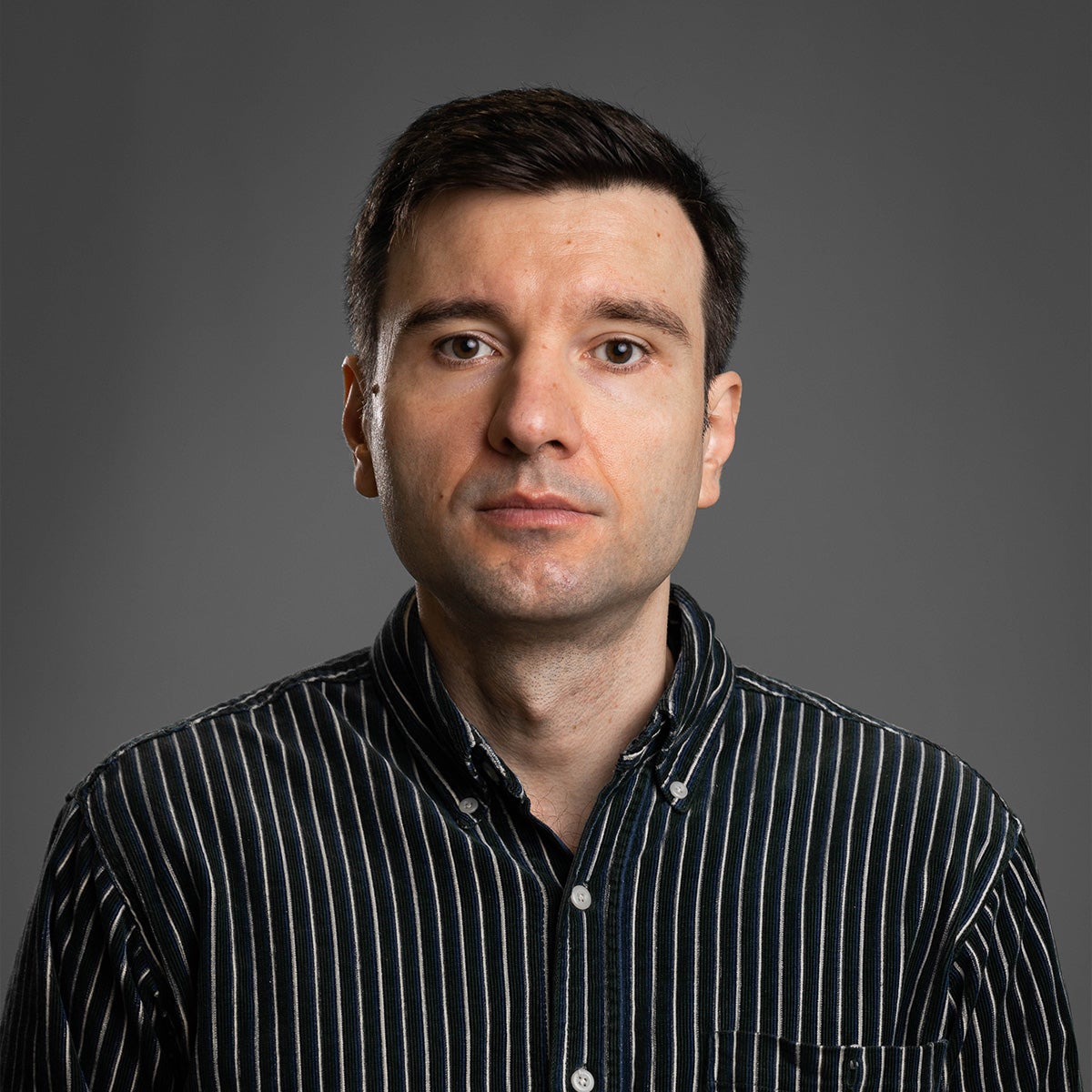 Dr. Gabriel Ghinita
